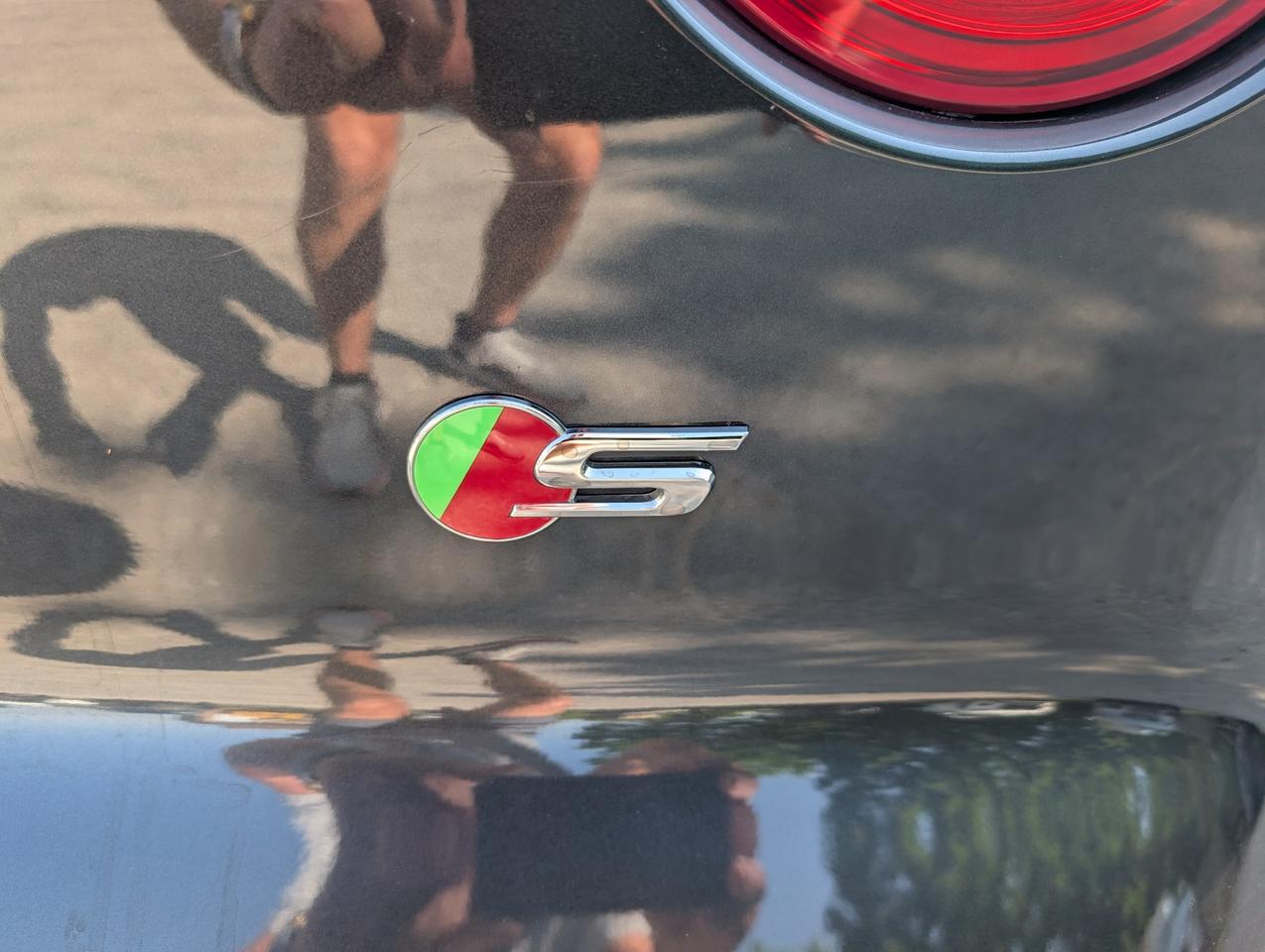 2015 Jaguar F-Type S 2dr Rear-Wheel Drive Coupe Photo4