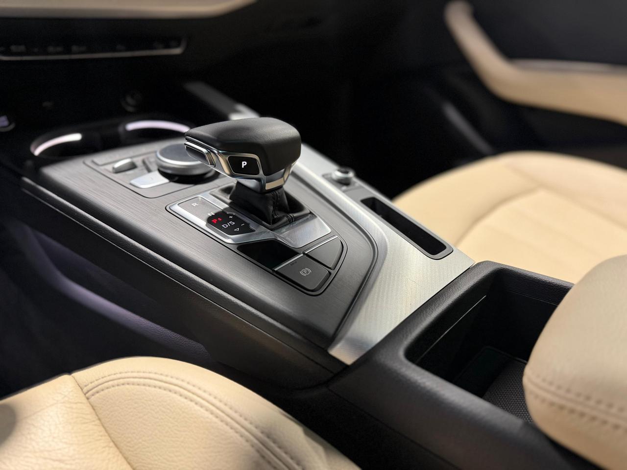 2018 Audi A4 ALLROAD PROGRESSIV/ONE OWNER/CLEAN TITLE Photo