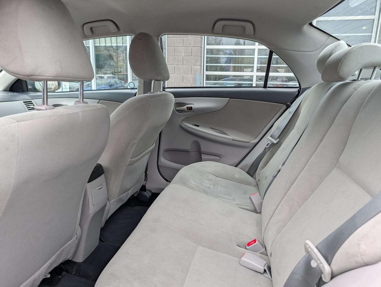 2013 Toyota Corolla LE Photo