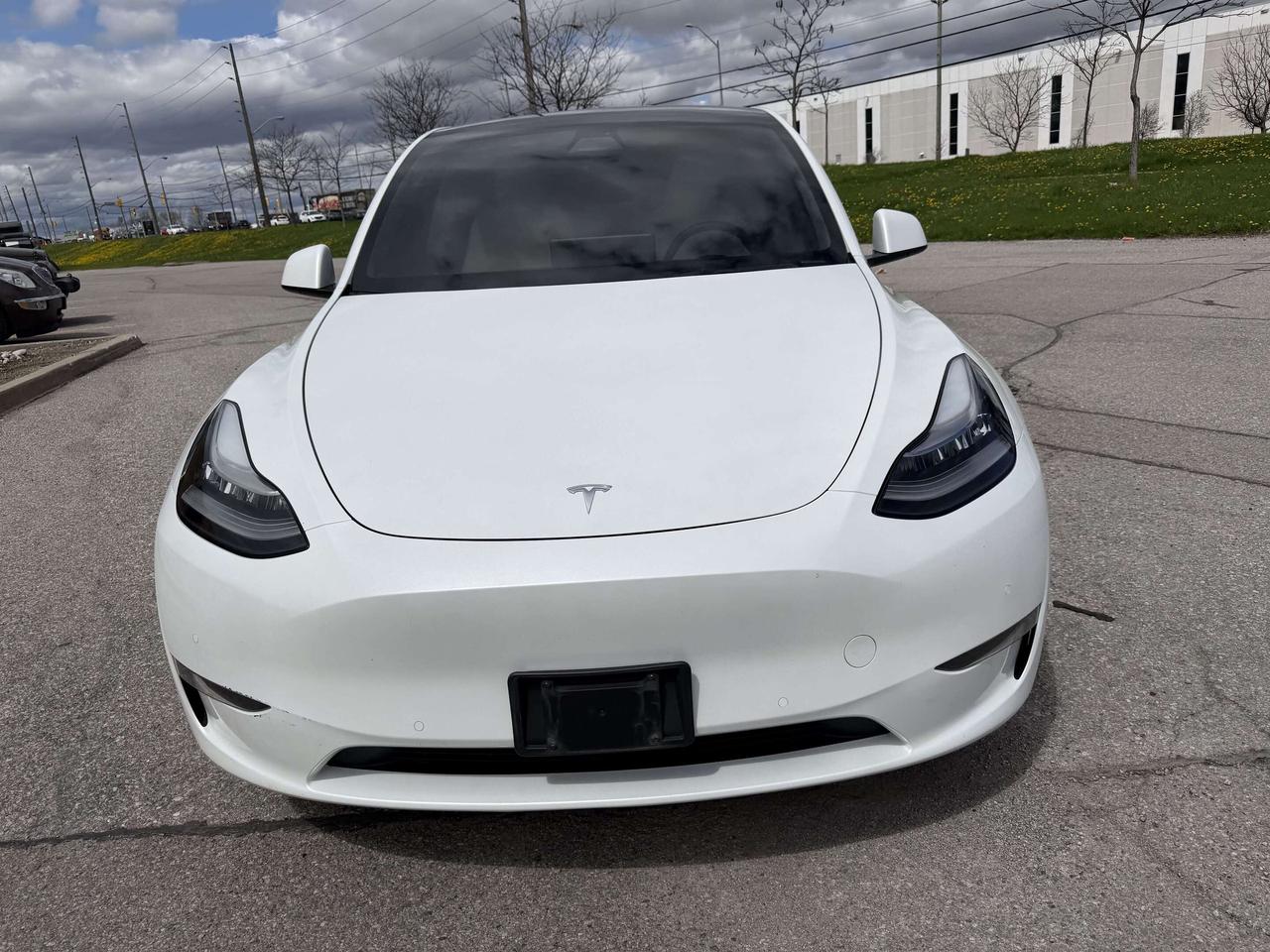 2022 Tesla Model Y Long Range AWD 1 Owner Clean Carfax Certified Photo