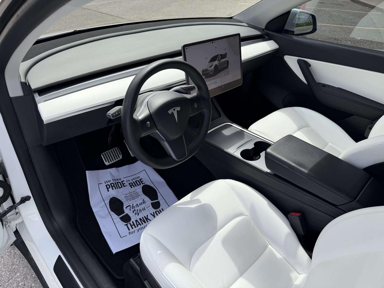 2022 Tesla Model Y Long Range AWD 1 Owner Clean Carfax Certified Photo