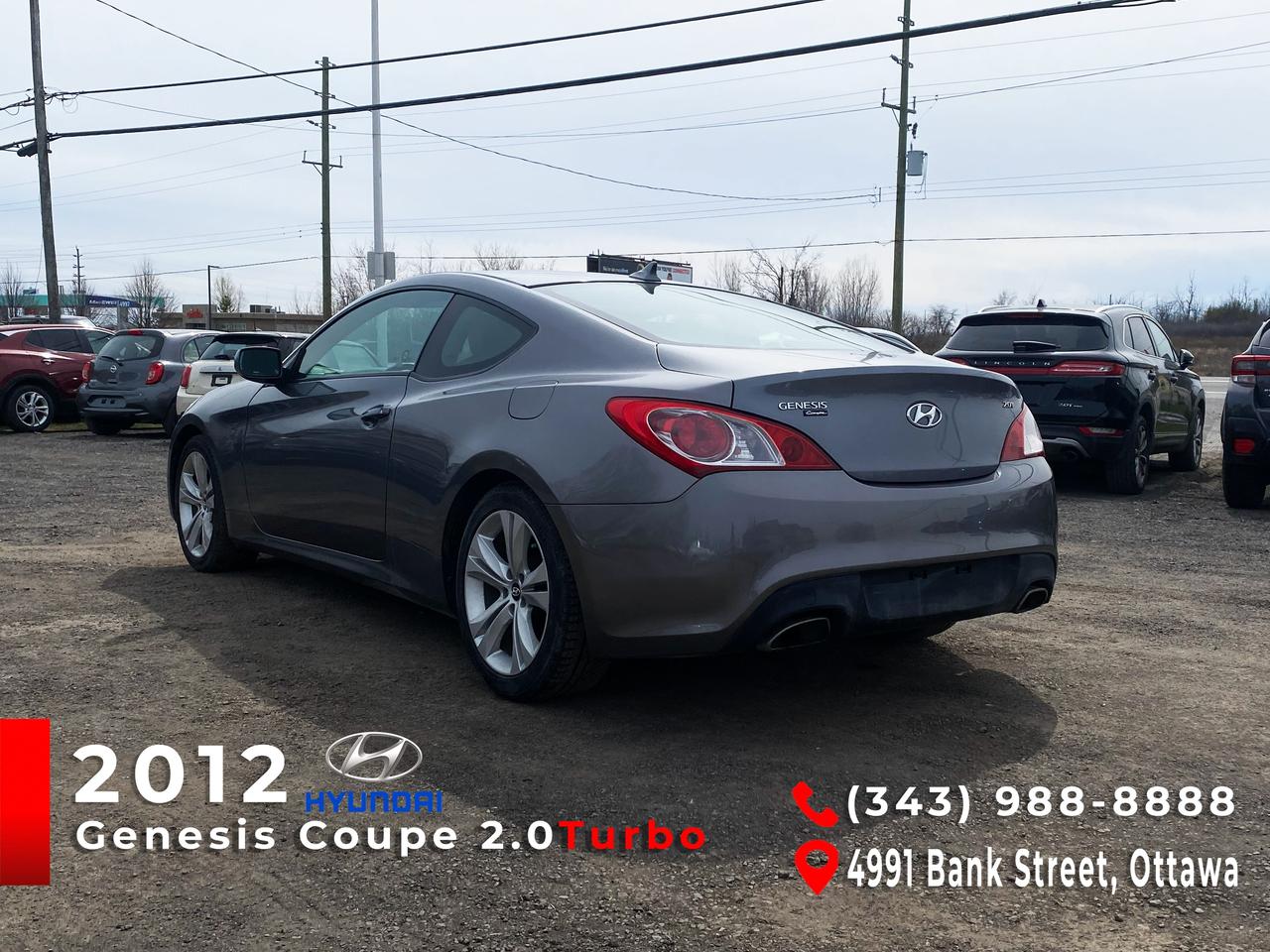 2012 Hyundai Genesis Man Premium Photo