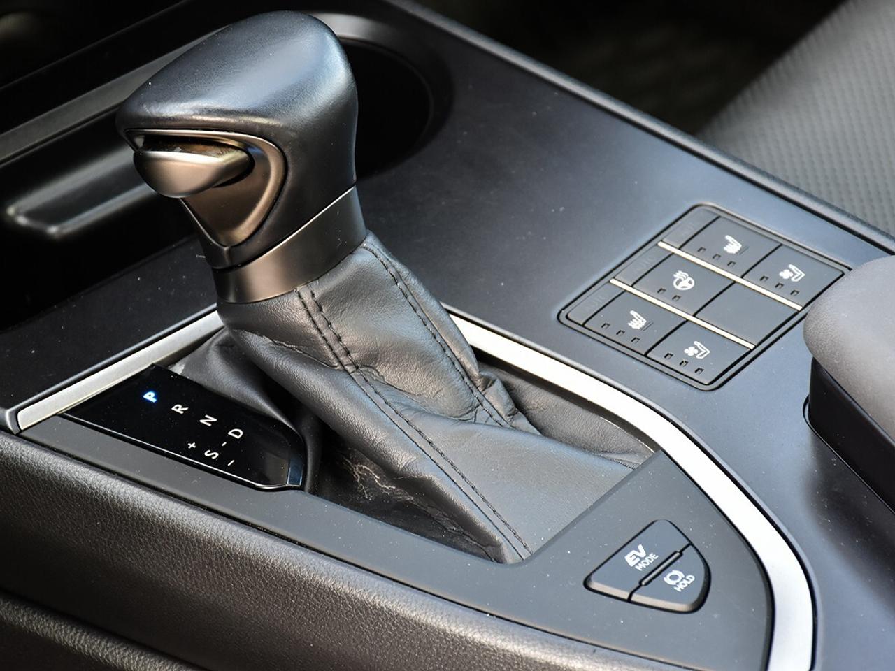 2024 Lexus UX UX 250H Photo