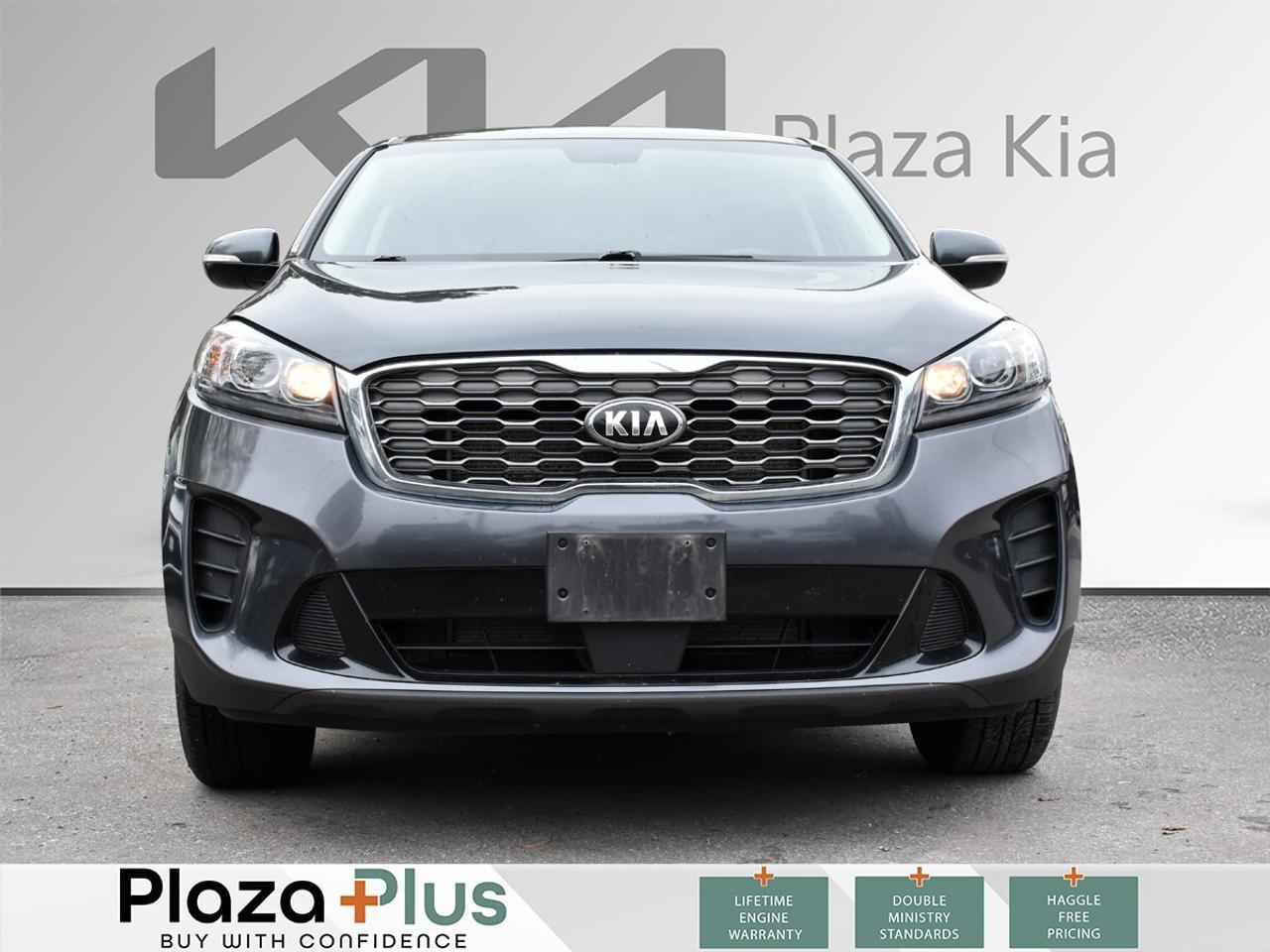 2020 Kia Sorento LX Photo1