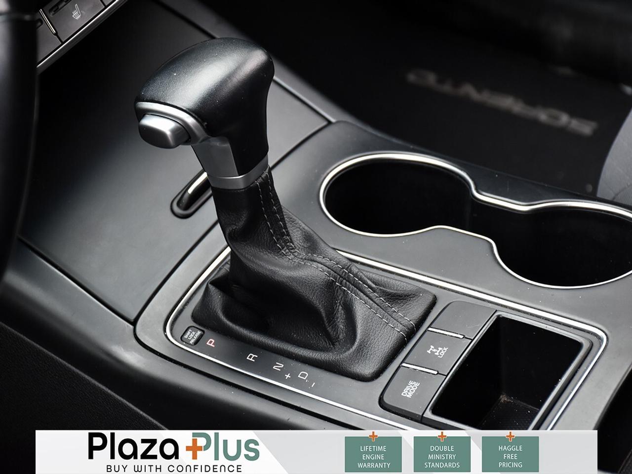 2020 Kia Sorento LX Photo