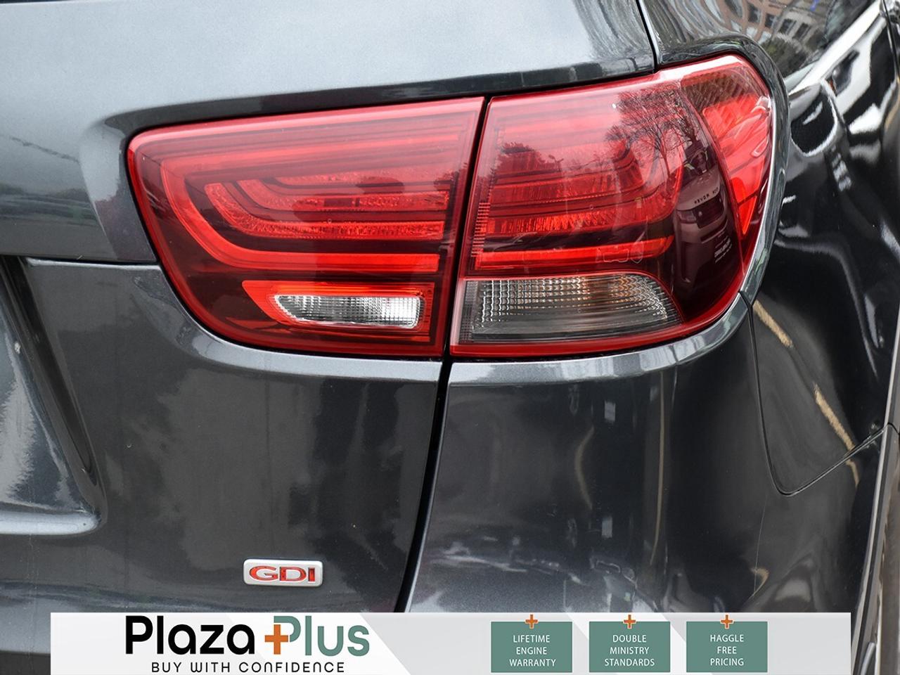 2020 Kia Sorento LX Photo