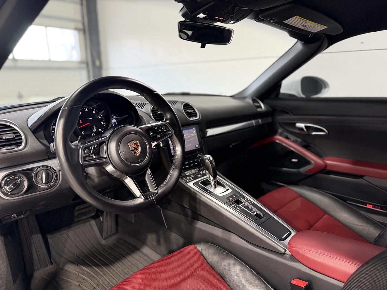 2018 Porsche 718 Boxster  Photo