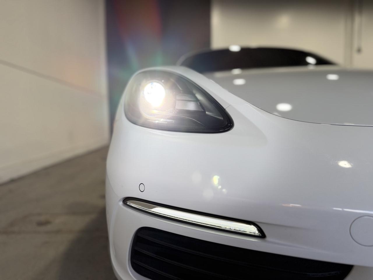 2018 Porsche 718 Boxster  Photo