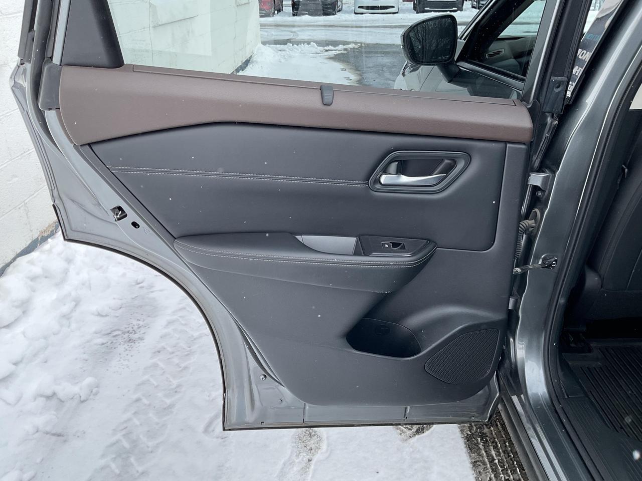 2023 Nissan Rogue SL 4dr All-Wheel Drive Sport Utility Photo