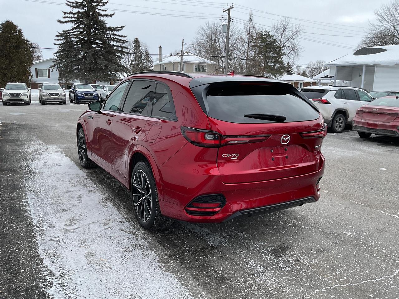 2025 Mazda CX-70 PHEV GT 4dr i-ACTIV All-Wheel Drive Sport Utility Photo4