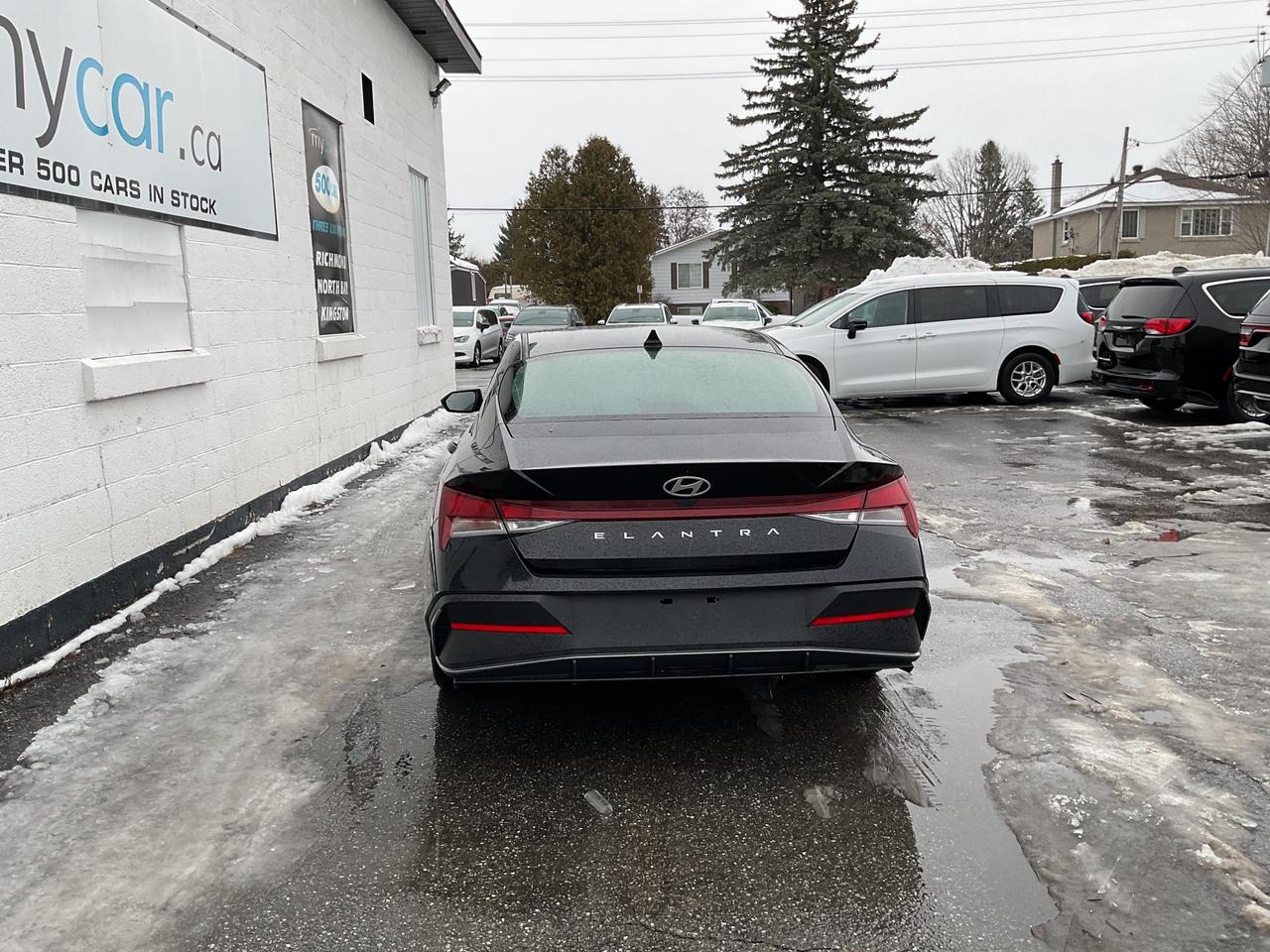 2024 Hyundai Elantra  Photo