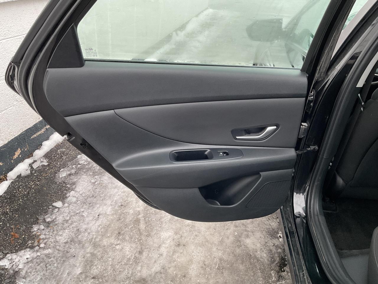 2024 Hyundai Elantra  Photo