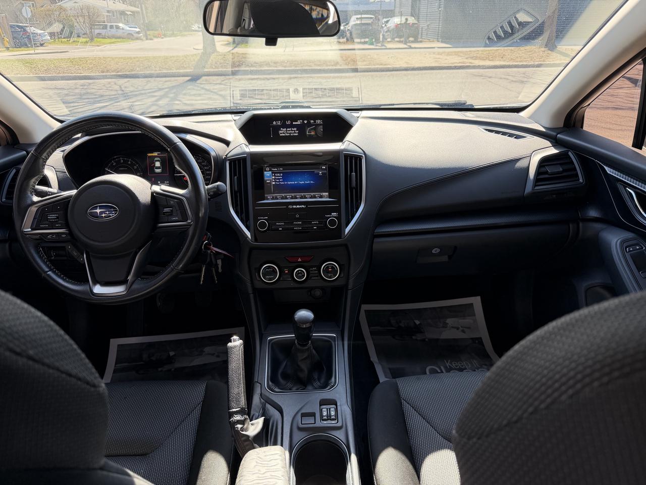 2017 Subaru Impreza Premium Photo