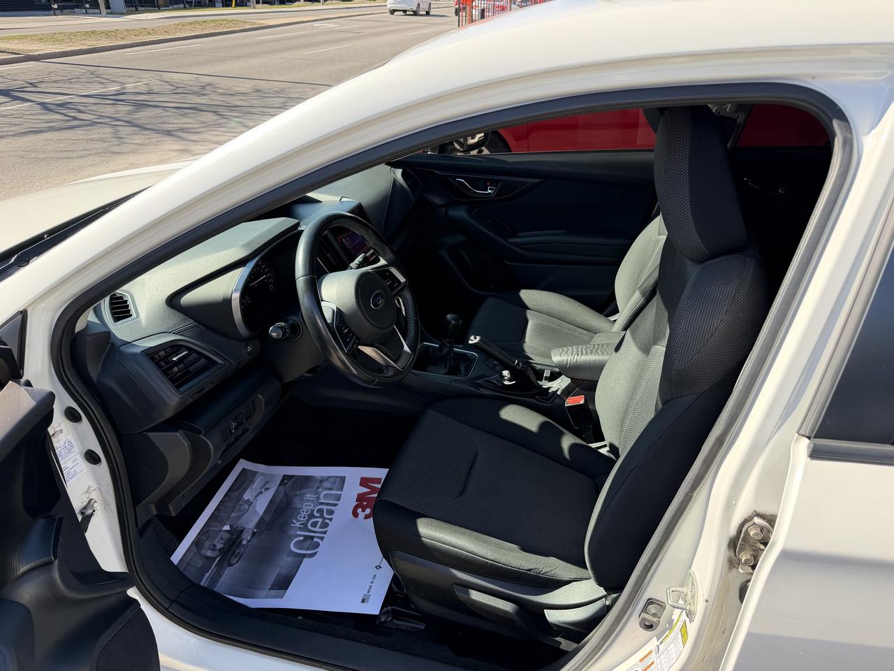 2017 Subaru Impreza Premium Photo