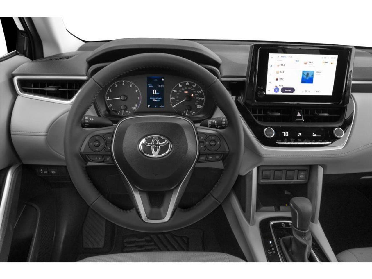 2025 Toyota Corolla Cross LE 4dr All-Wheel Drive Photo3
