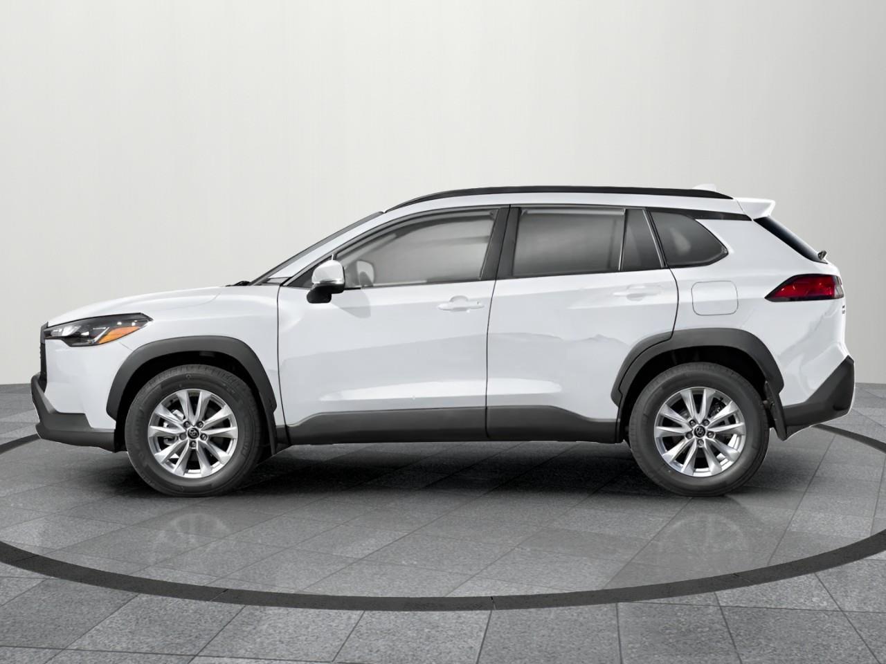 2025 Toyota Corolla Cross LE 4dr All-Wheel Drive Photo
