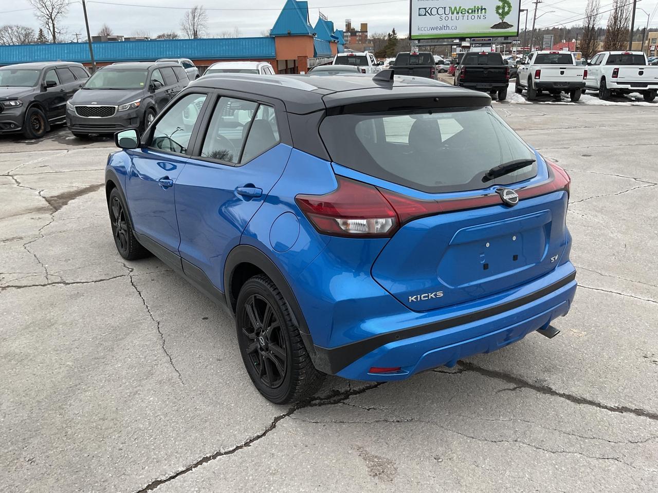 2024 Nissan Kicks SV 4dr Front-Wheel Drive Photo4