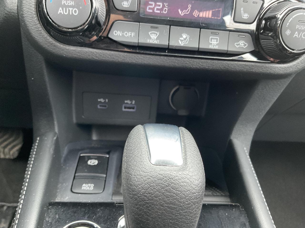 2024 Nissan Kicks SV 4dr Front-Wheel Drive Photo