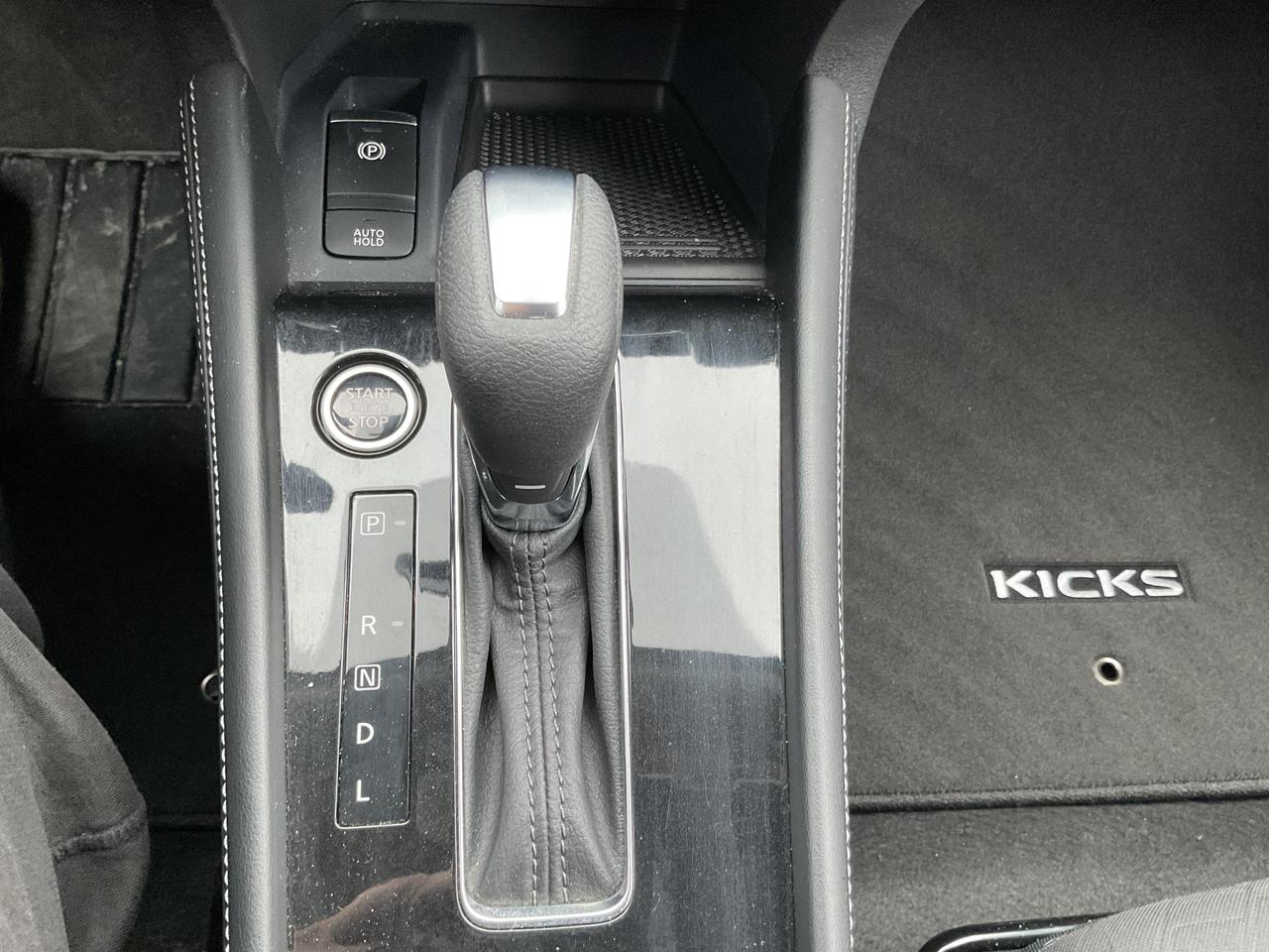 2024 Nissan Kicks SV 4dr Front-Wheel Drive Photo