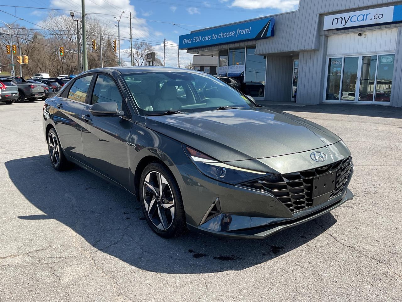 2023 Hyundai Elantra  Photo0