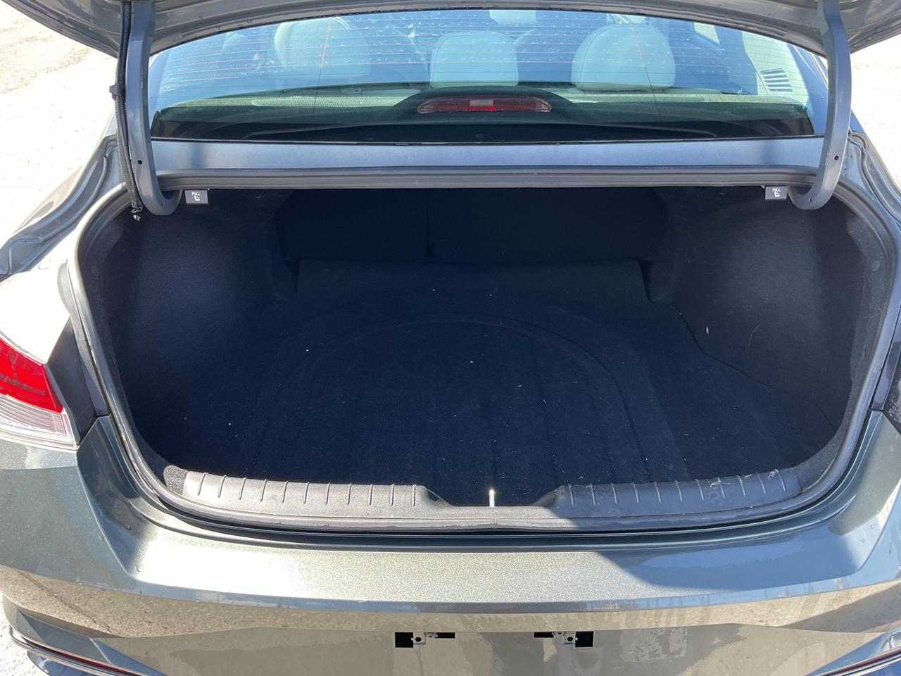 2023 Hyundai Elantra  Photo
