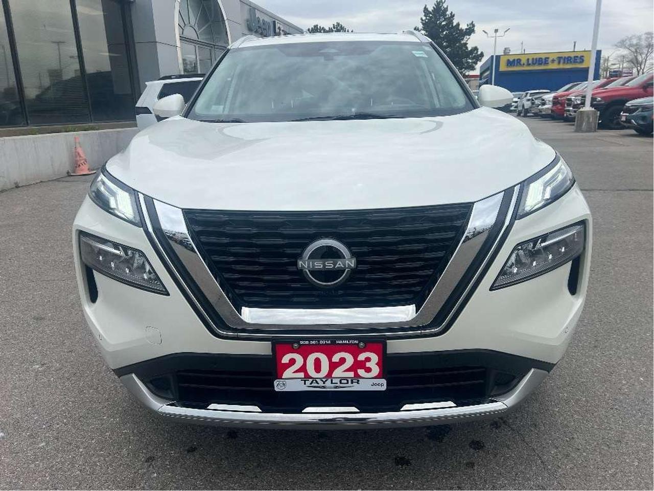 2023 Nissan Rogue AWD Platinum *LEATHER *SUNROOF *NAVI *CLEAN CARFAX Photo