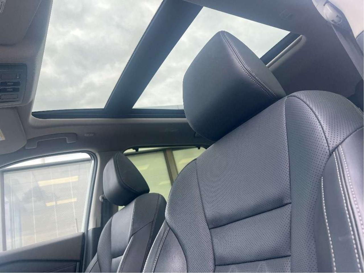 2023 Nissan Rogue AWD Platinum *LEATHER *SUNROOF *NAVI *CLEAN CARFAX Photo