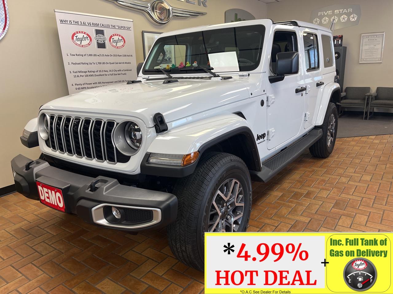 2025 Jeep Wrangler Sahara V6 *LEATHER *NAVI *SAFETY GROUP *DEMO Photo0