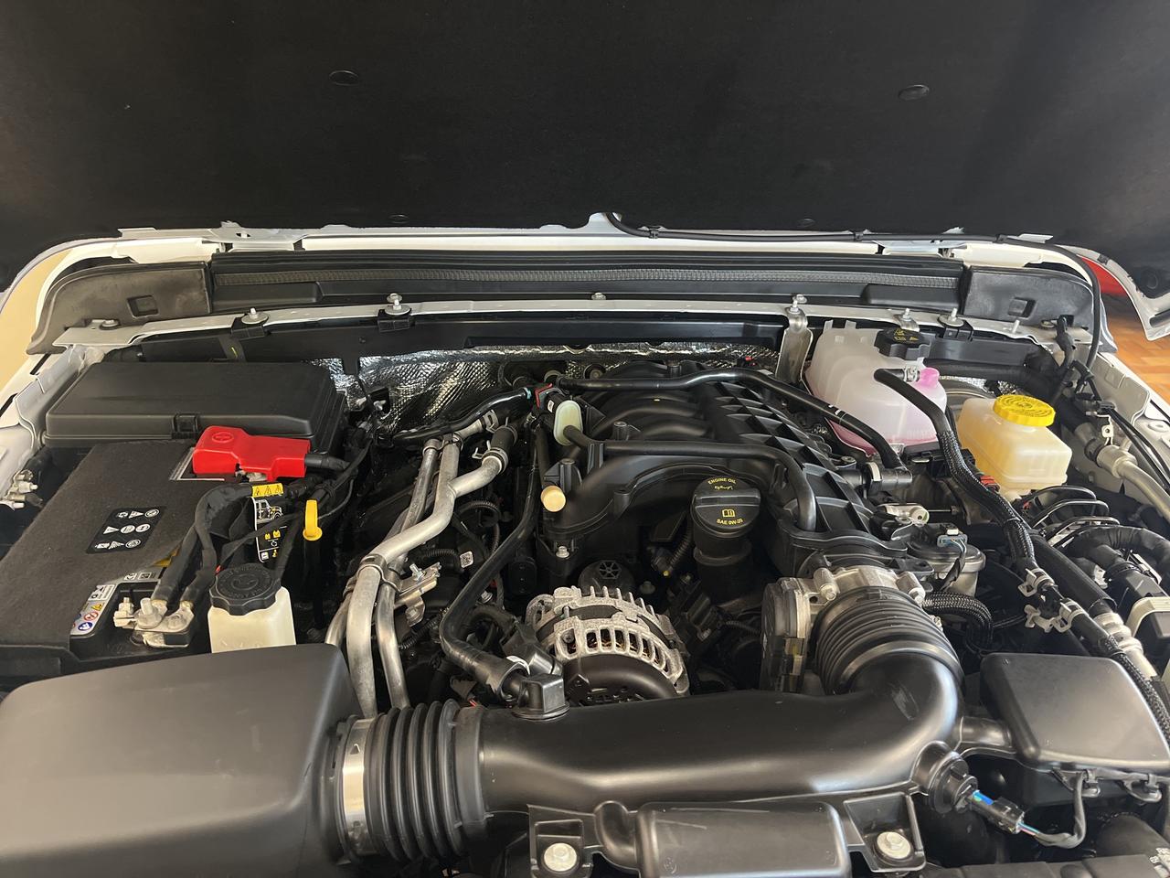 2025 Jeep Wrangler Sahara V6 *LEATHER *NAVI *SAFETY GROUP *DEMO Photo