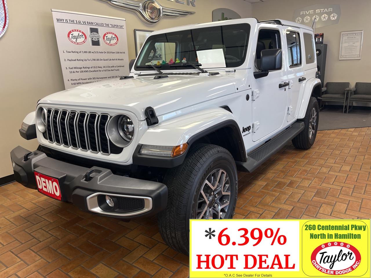 2025 Jeep Wrangler Sahara V6 *LEATHER *NAVI *SAFETY GROUP *PWR SEATS Photo