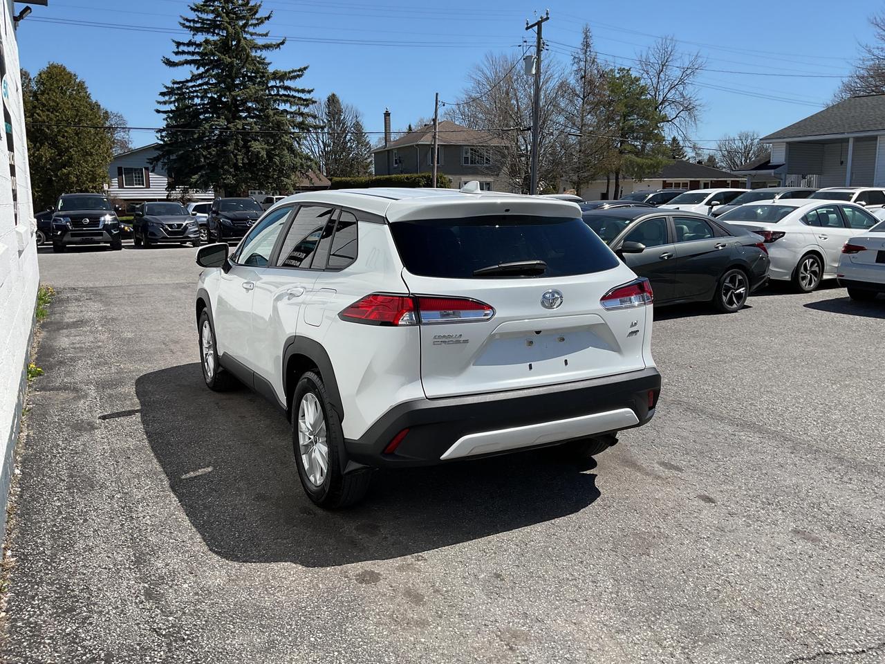 2023 Toyota Corolla Cross LE 4dr All-Wheel Drive Photo