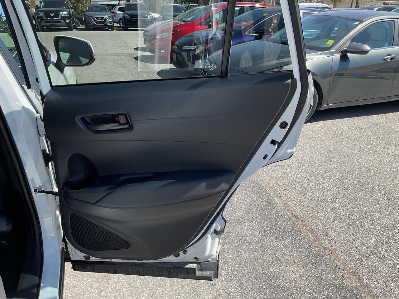 2023 Toyota Corolla Cross LE 4dr All-Wheel Drive Photo