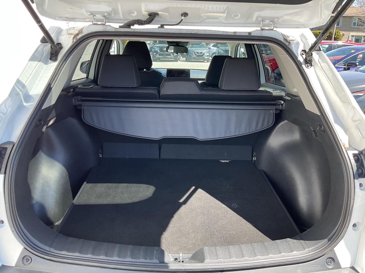 2023 Toyota Corolla Cross LE 4dr All-Wheel Drive Photo