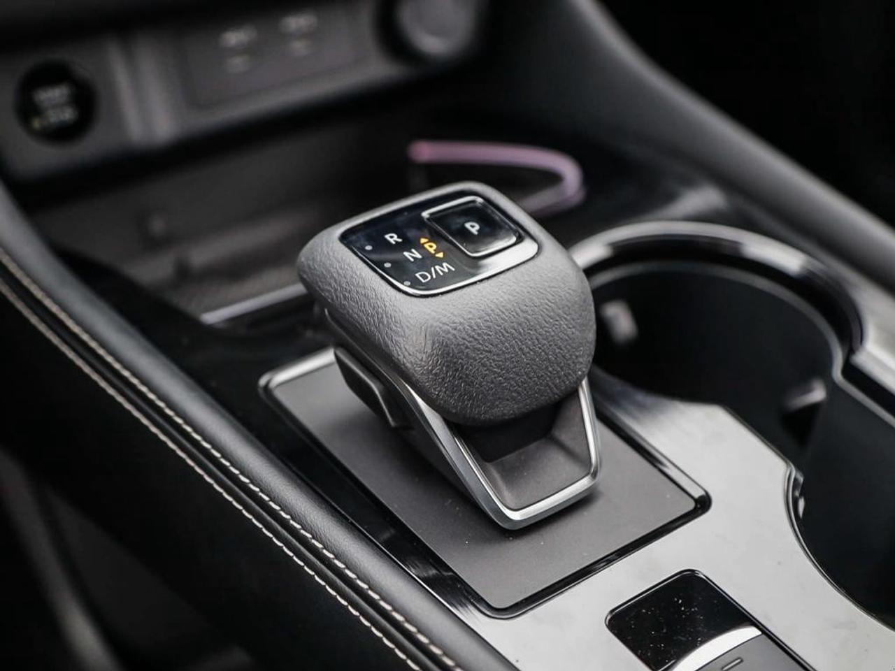 2025 Nissan Rogue Platinum 4dr All-Wheel Drive Sport Utility Photo