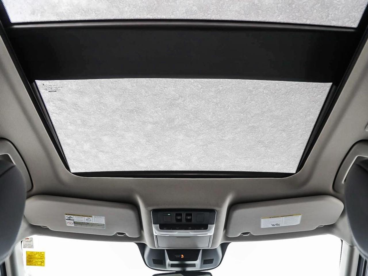 2025 Nissan Rogue Platinum 4dr All-Wheel Drive Sport Utility Photo