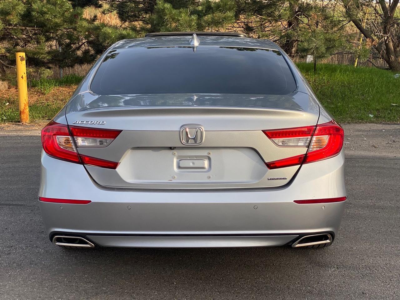 2020 Honda Accord Touring | FULLY LOADED | NO ACCIDENT Photo