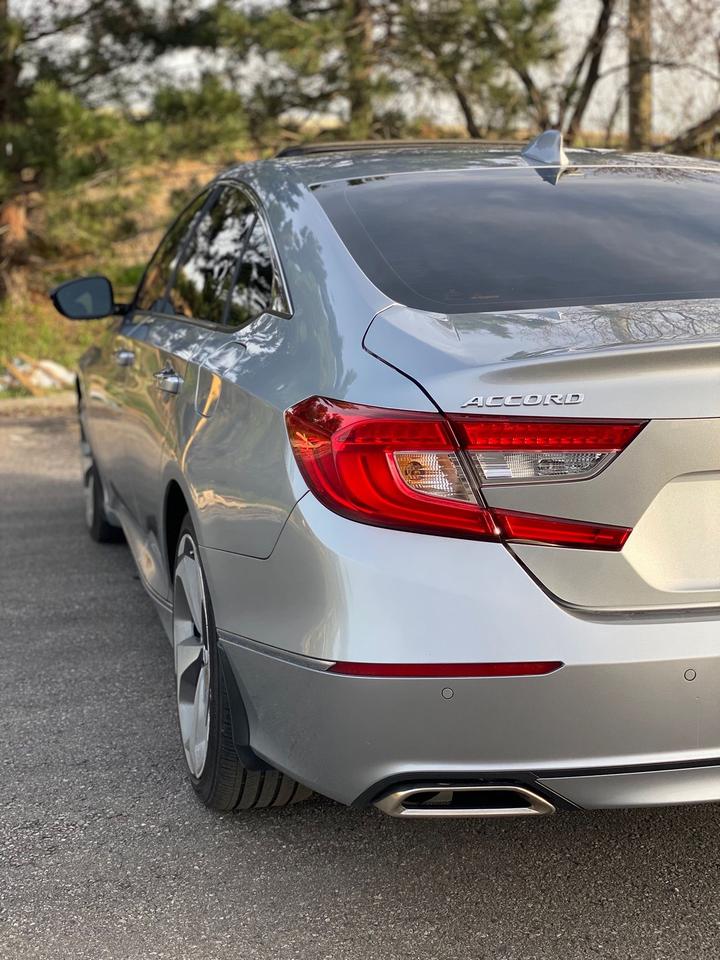 2020 Honda Accord Touring | FULLY LOADED | NO ACCIDENT Photo