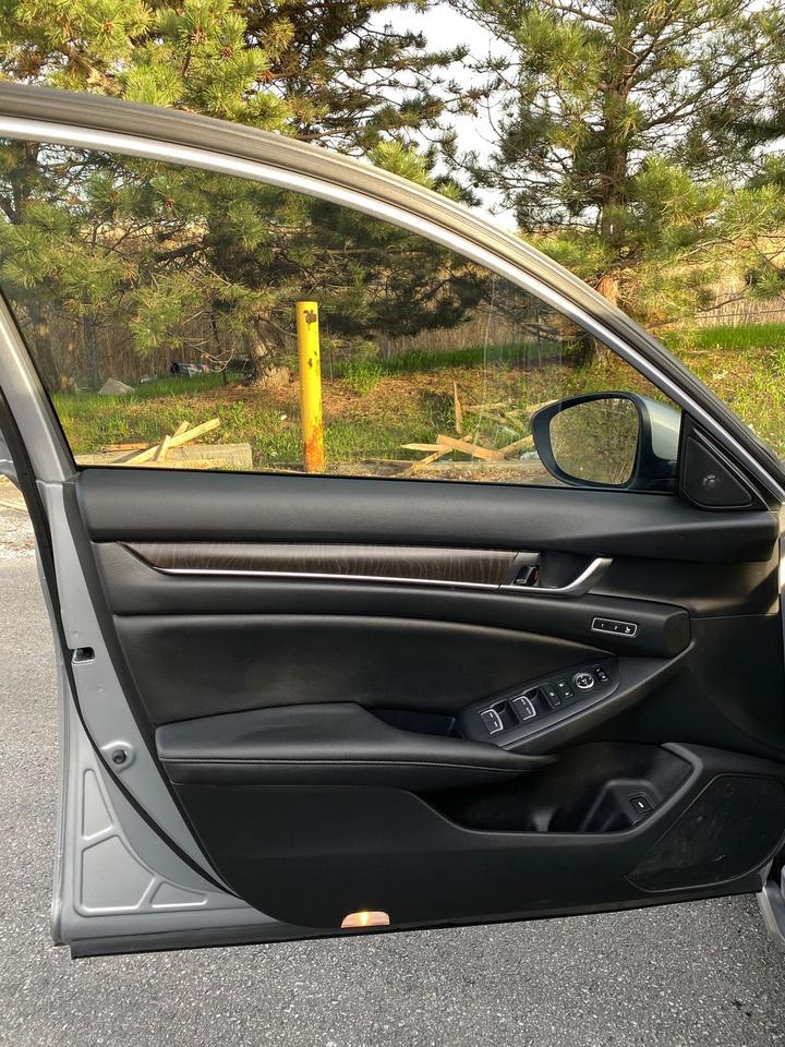 2020 Honda Accord Touring | FULLY LOADED | NO ACCIDENT Photo