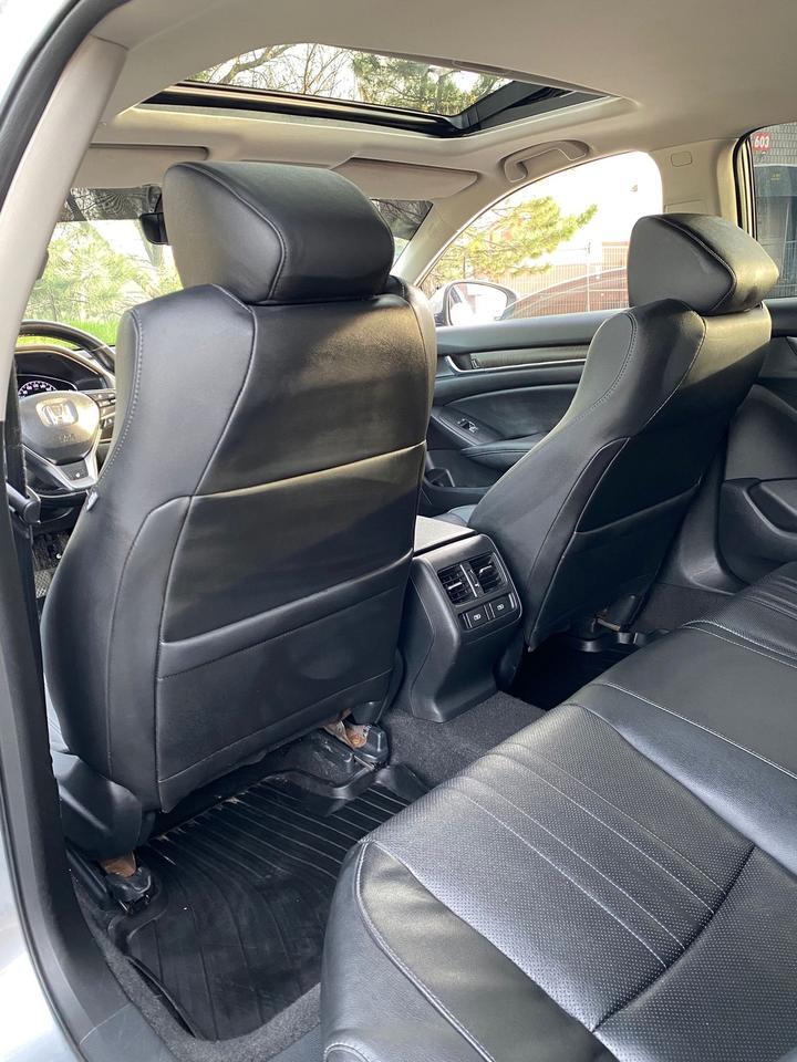 2020 Honda Accord Touring | FULLY LOADED | NO ACCIDENT Photo