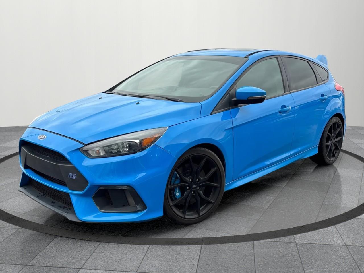 2017 Ford Focus RS Base 4dr Hatchback Photo