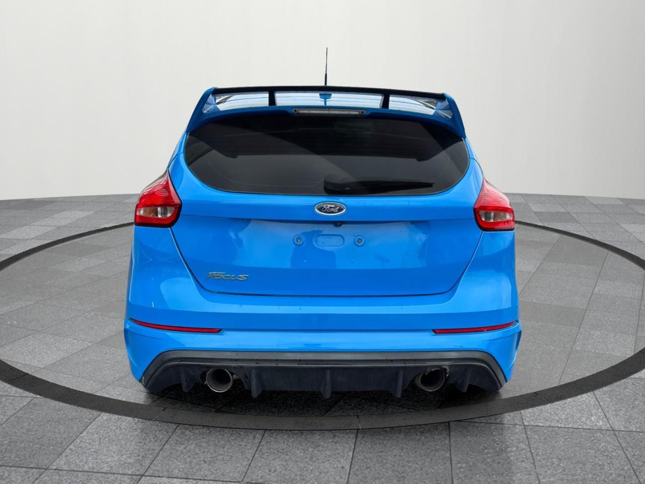 2017 Ford Focus RS Base 4dr Hatchback Photo