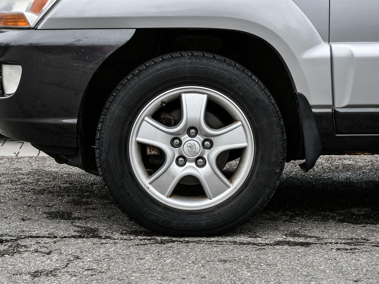 2006 Kia Sportage LX FWD   1OWNER   CLEAN CARFAX   LOW KM  SOLD ASIS Photo