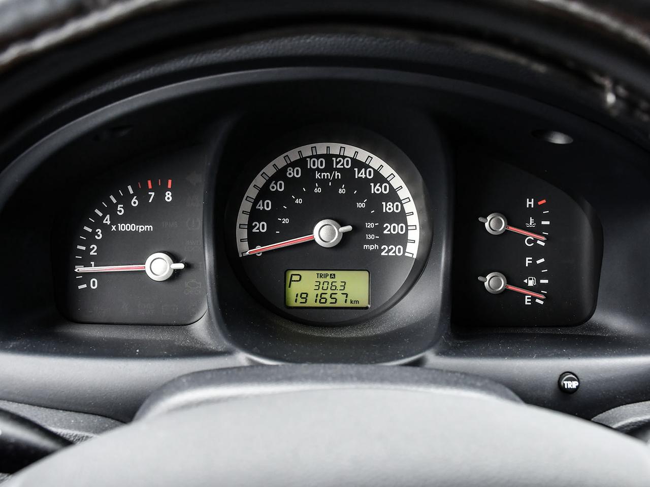 2006 Kia Sportage LX FWD   1OWNER   CLEAN CARFAX   LOW KM  SOLD ASIS Photo