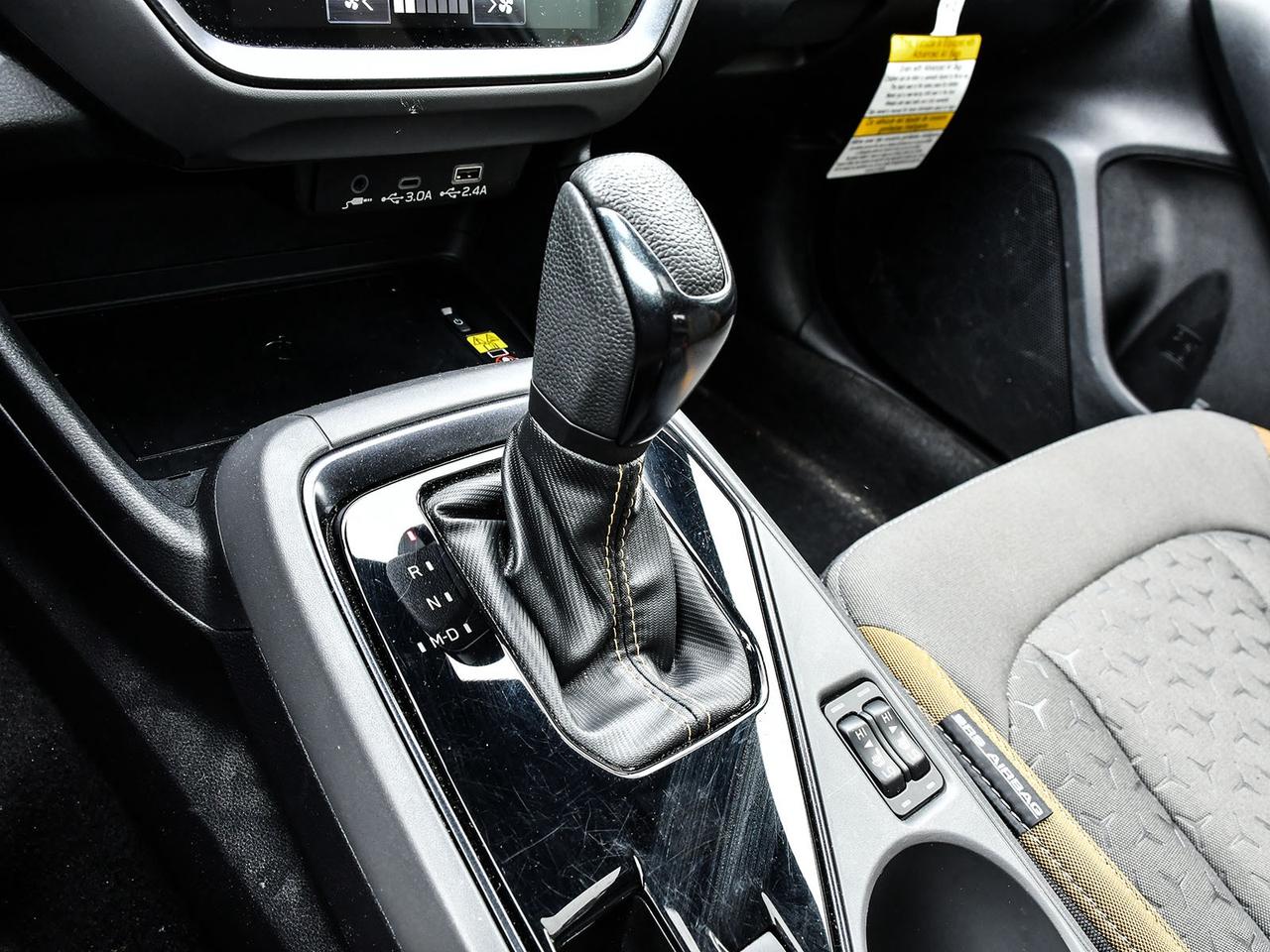 2024 Subaru Crosstrek ONYX  LOW KM   1OWNER  CLEAN CARFAX  SUNROOF  AWD Photo