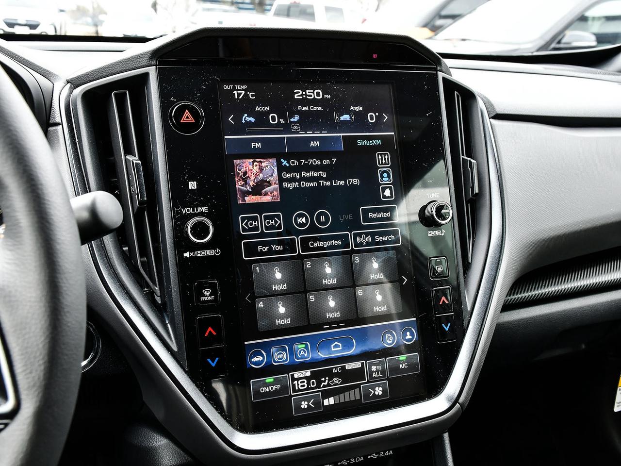 2026 Subaru Crosstrek ONYX  LOW KM   DEMO  CLEAN CARFAX  SUNROOF  AWD Photo