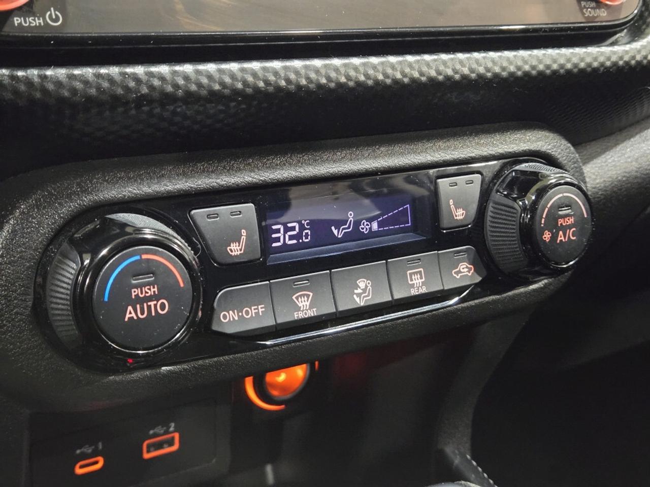 2024 Nissan Kicks SV CVT No Accidents One Owner APPLE CAR-PLAY PARK Photo