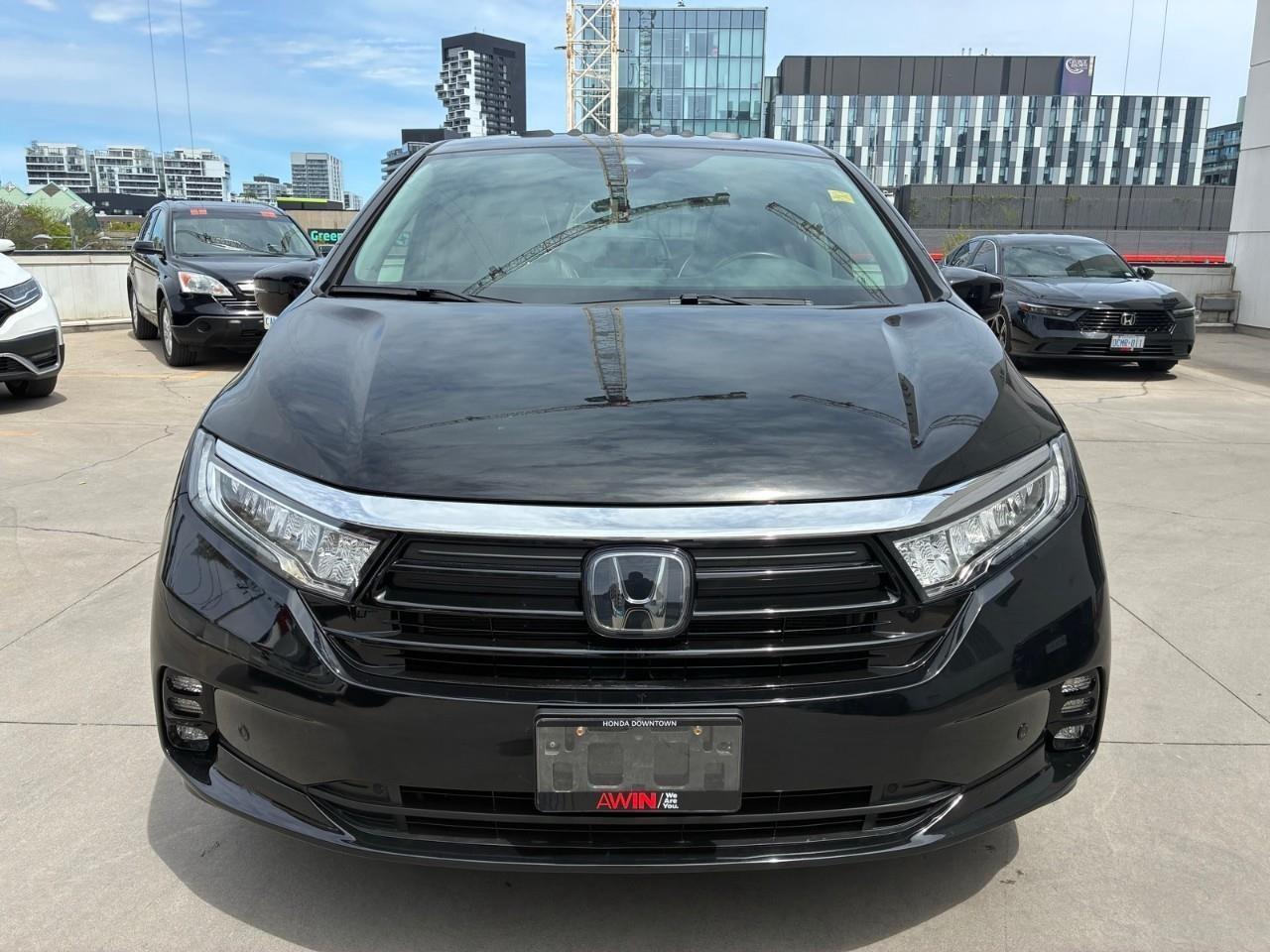2022 Honda Odyssey Touring Passenger Van Photo