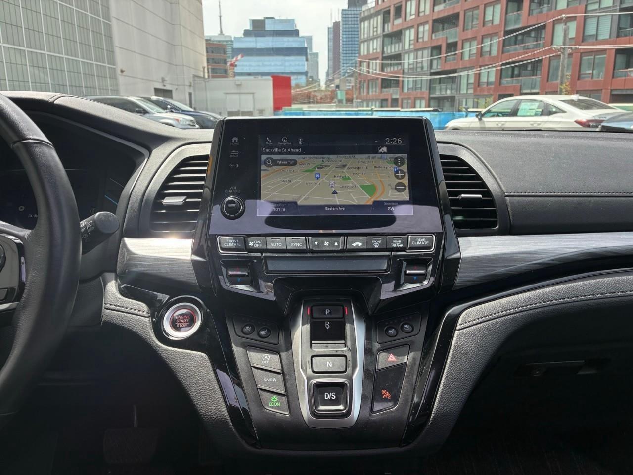 2022 Honda Odyssey Touring Passenger Van Photo