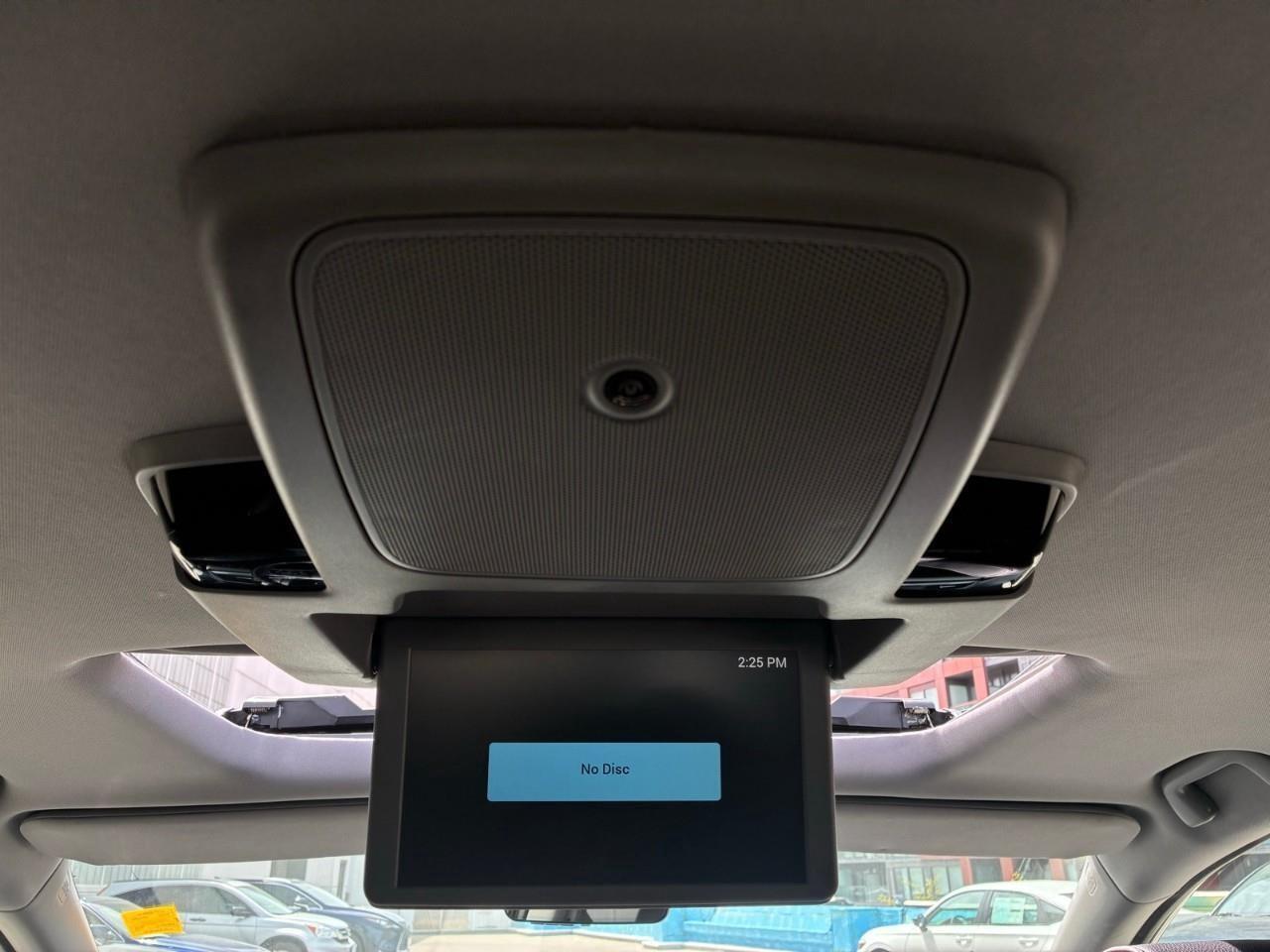 2022 Honda Odyssey Touring Passenger Van Photo