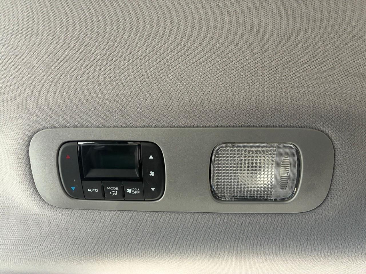 2022 Honda Odyssey Touring Passenger Van Photo